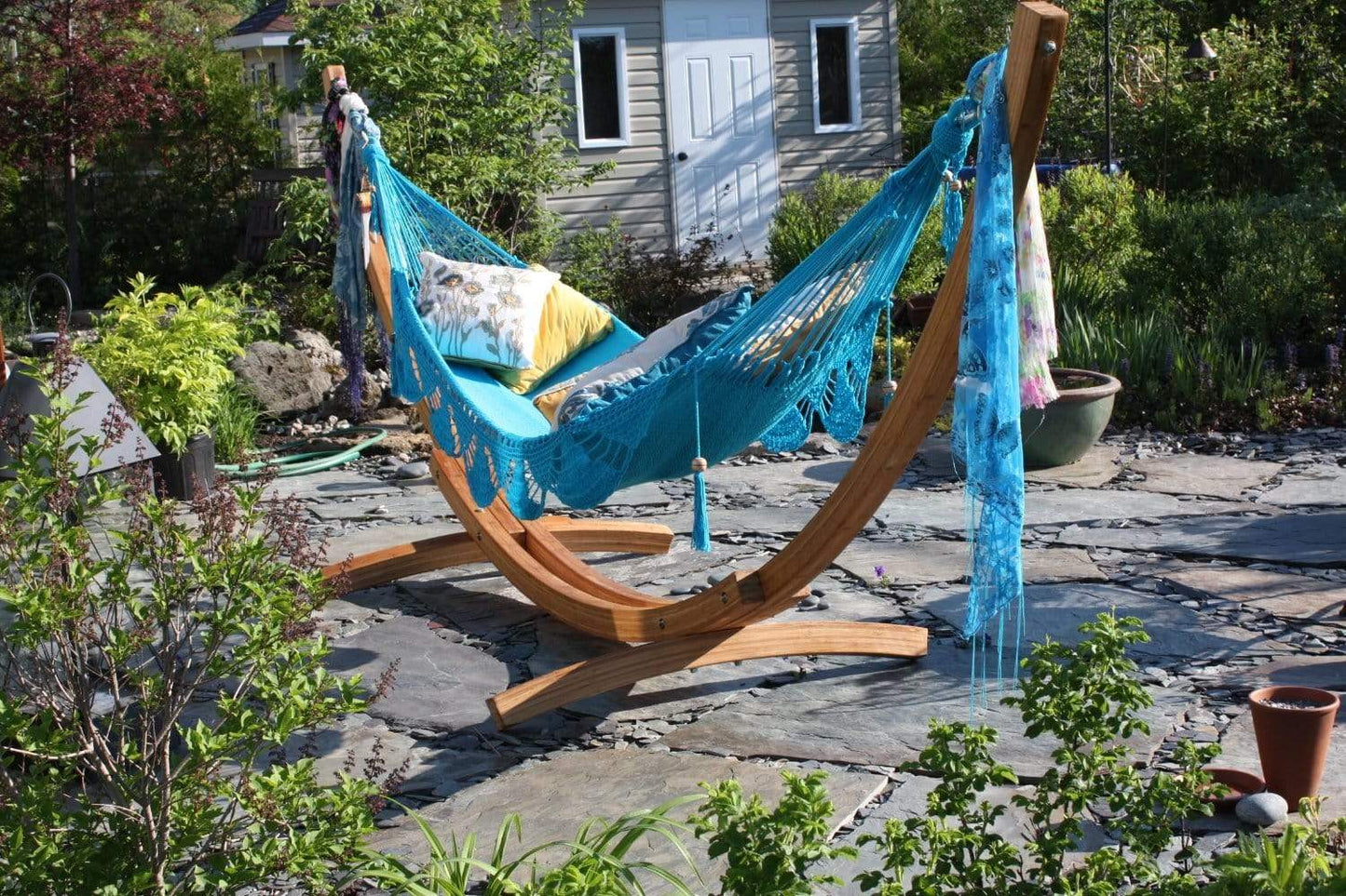 Nicaraguan Hammock with Bamboo Stand